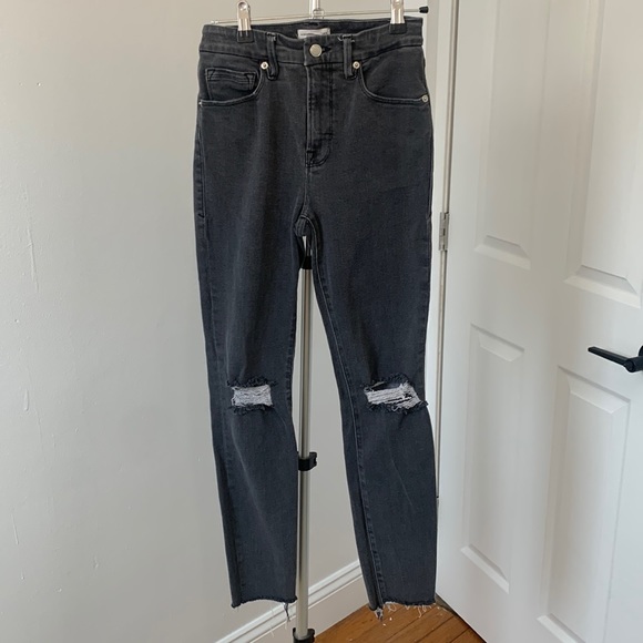 Good American Good Legs Shadow Pocket Jeans - Picture 3 of 6